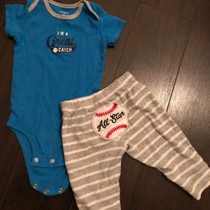 Carter’s baby boy outfit